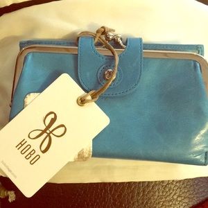 HOBO Capri wallet
